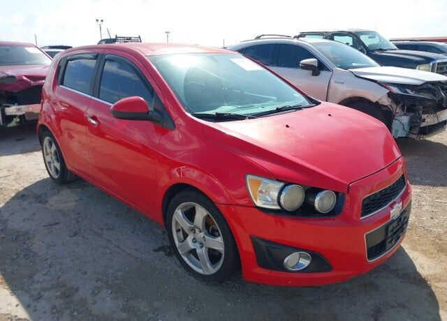2015 CHEVROLET Sonic