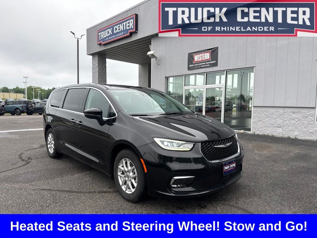 2023 CHRYSLER Pacifica