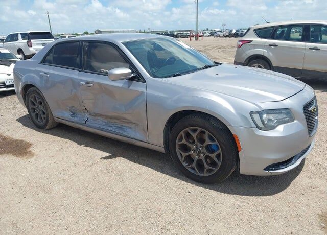 2015 CHRYSLER 300