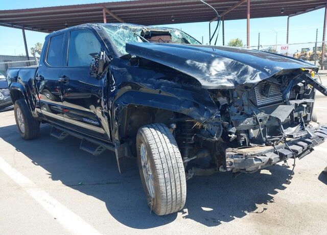 2025 TOYOTA Tacoma