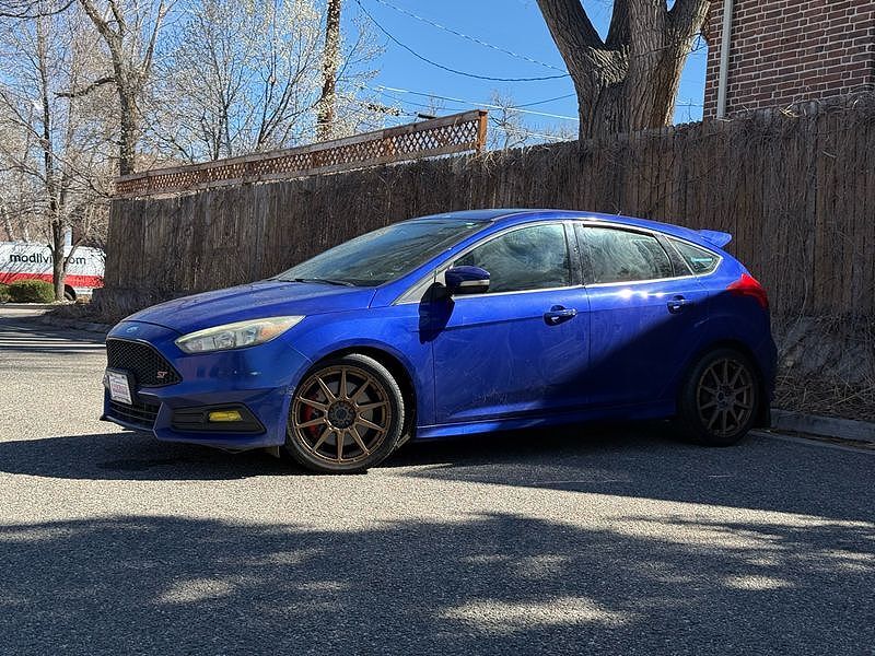 2015 FORD Focus