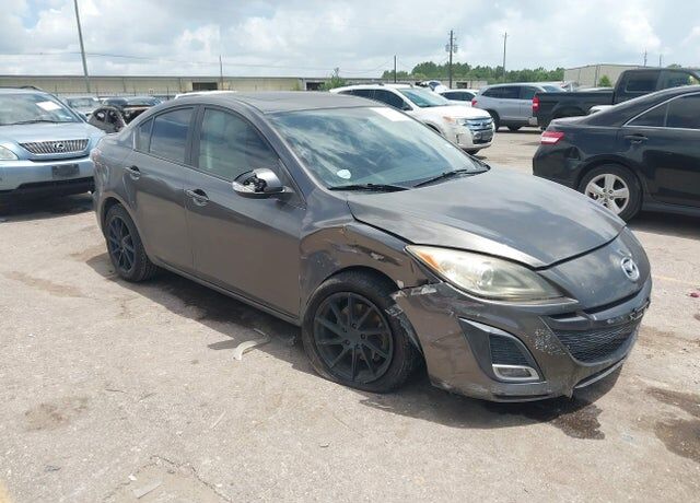 2010 MAZDA Mazda3