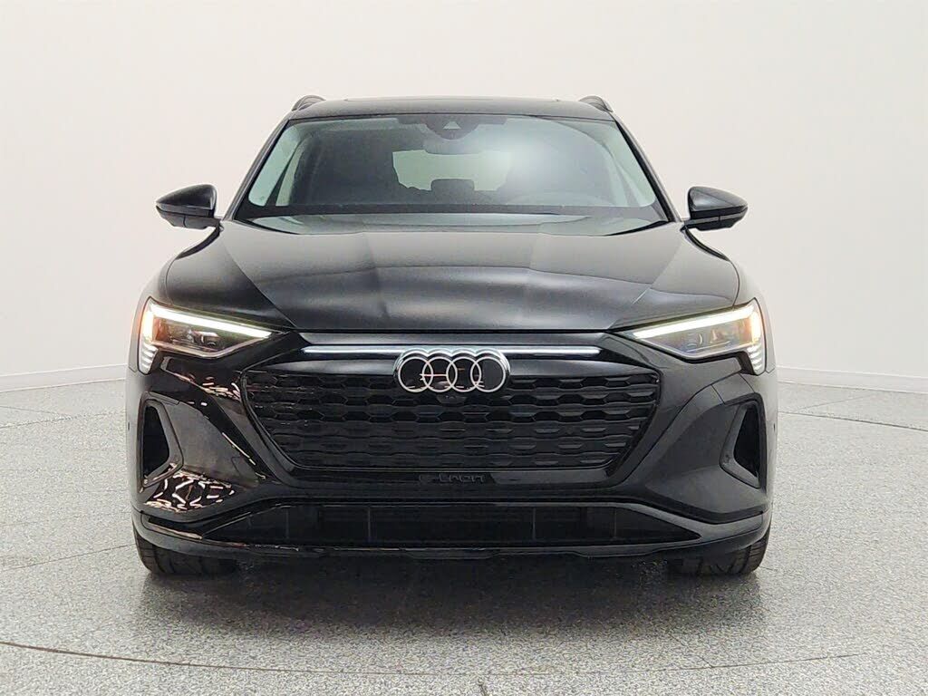2024 Audi Q8