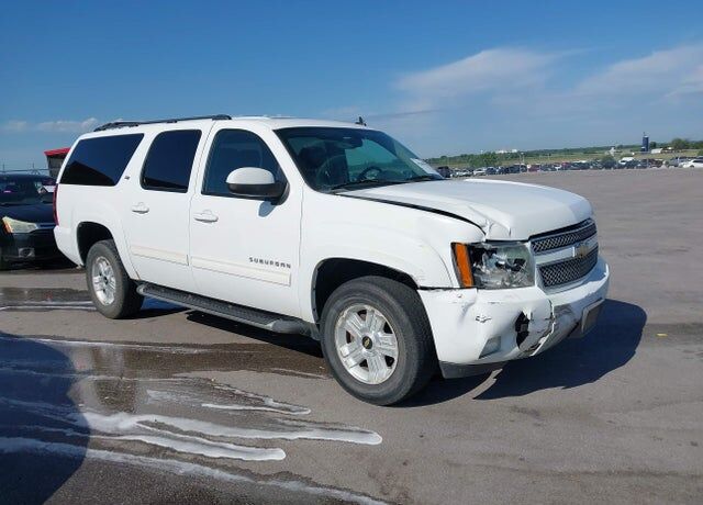 2011 CHEVROLET Suburban