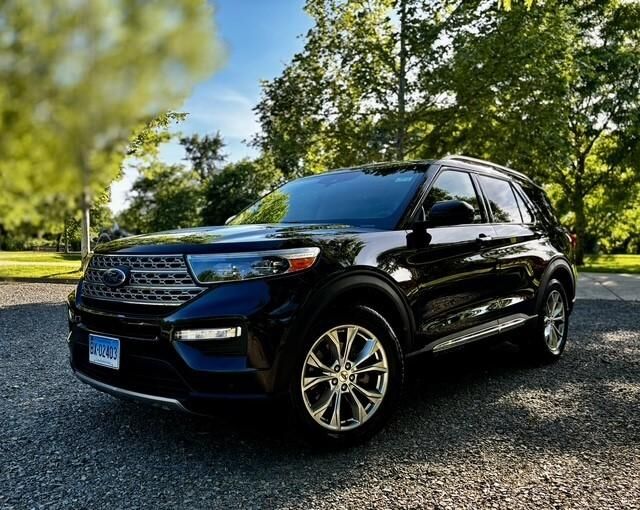2024 FORD Explorer