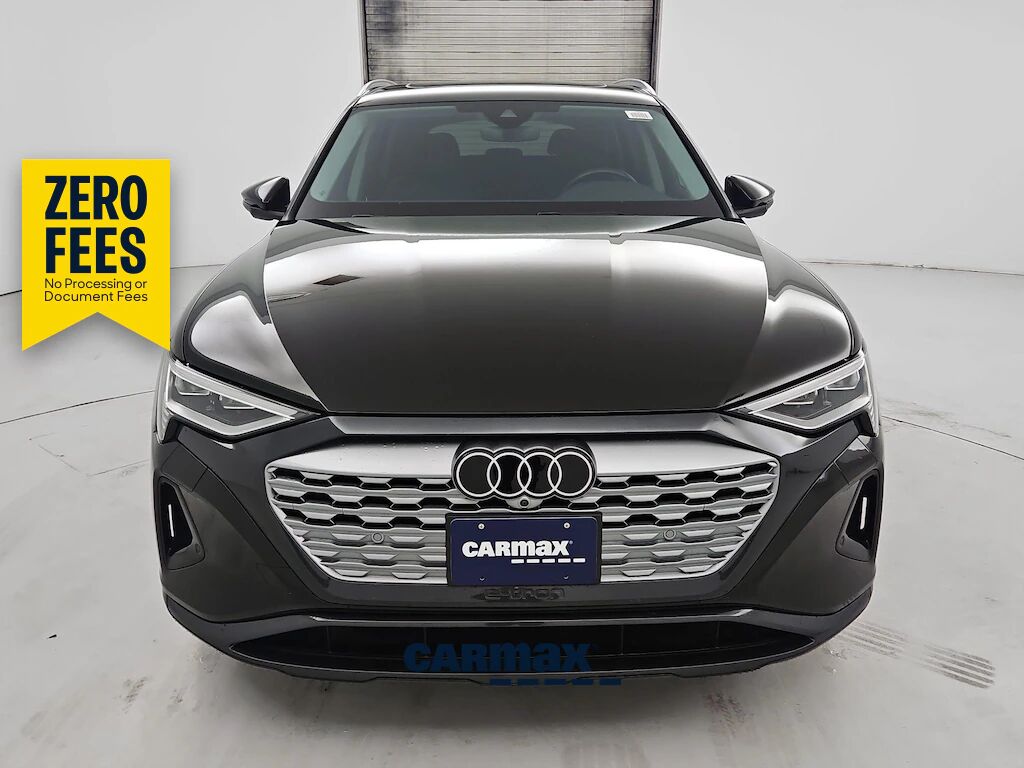 2024 Audi Q8