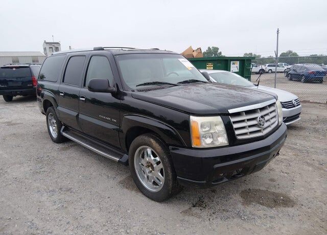 2004 CADILLAC Escalade
