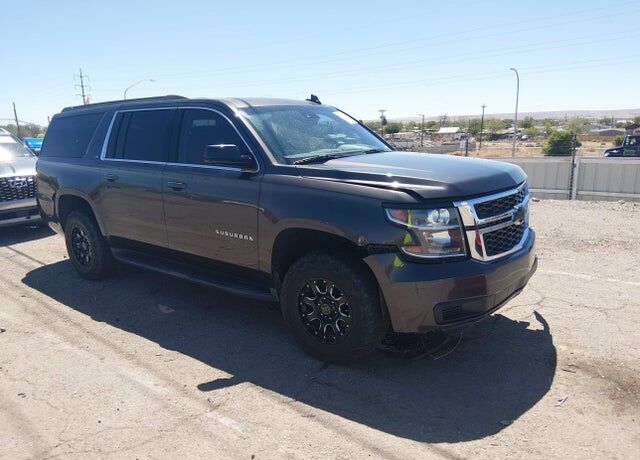 2016 CHEVROLET Suburban