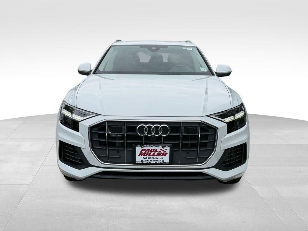 2022 Audi Q8