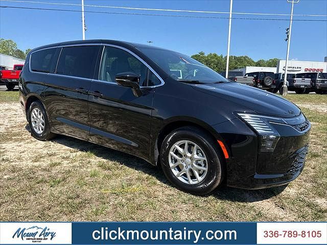 2027 CHRYSLER Pacifica