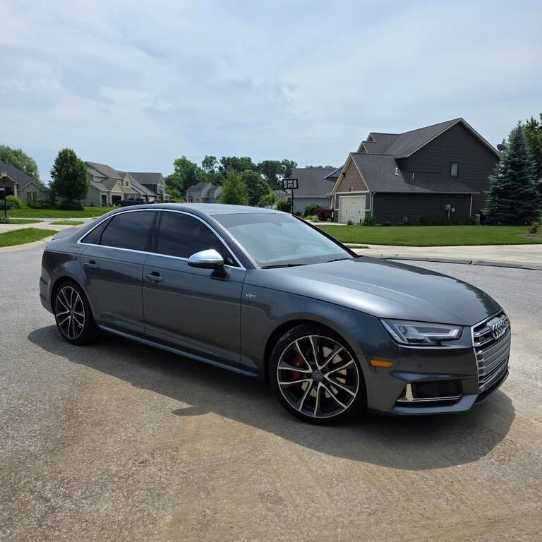 2018 AUDI S4
