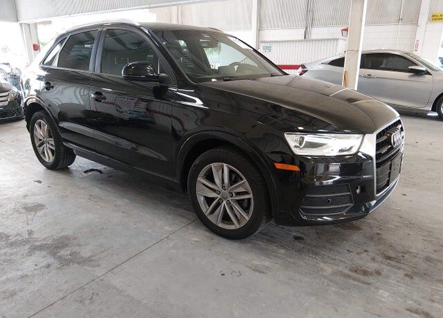 2017 AUDI Q3