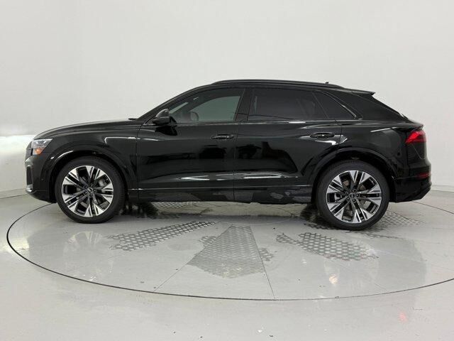 2026 Audi Q8