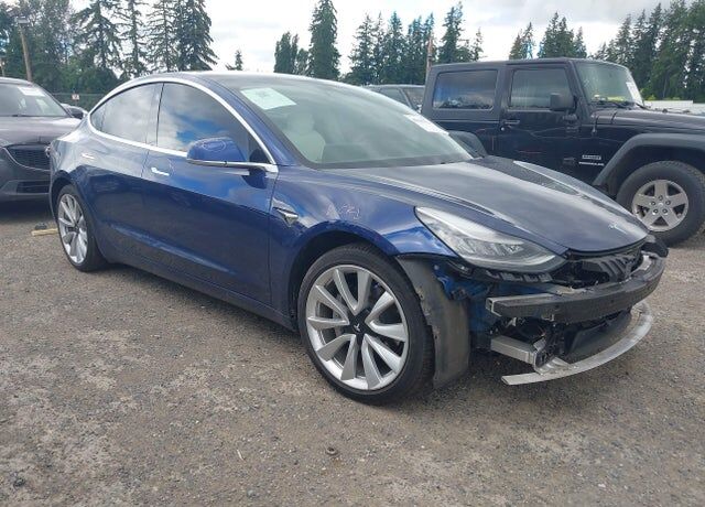 2020 TESLA Model 3