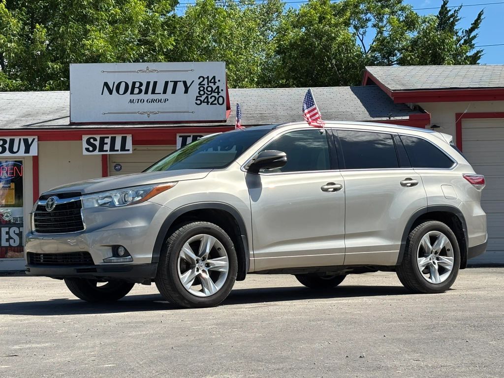 2014 TOYOTA Highlander