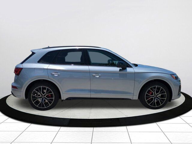 2024 Audi SQ5