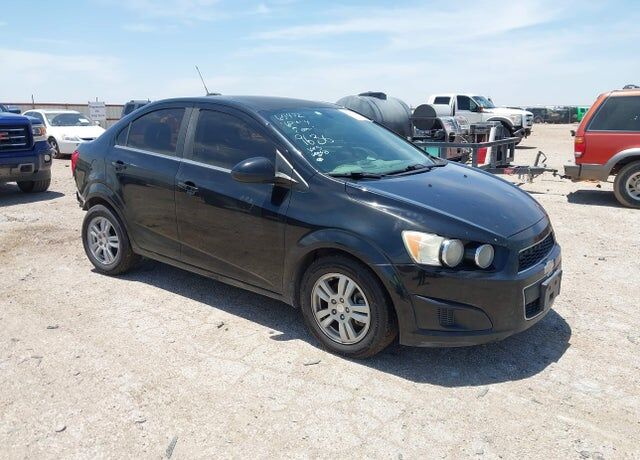 2016 CHEVROLET Sonic