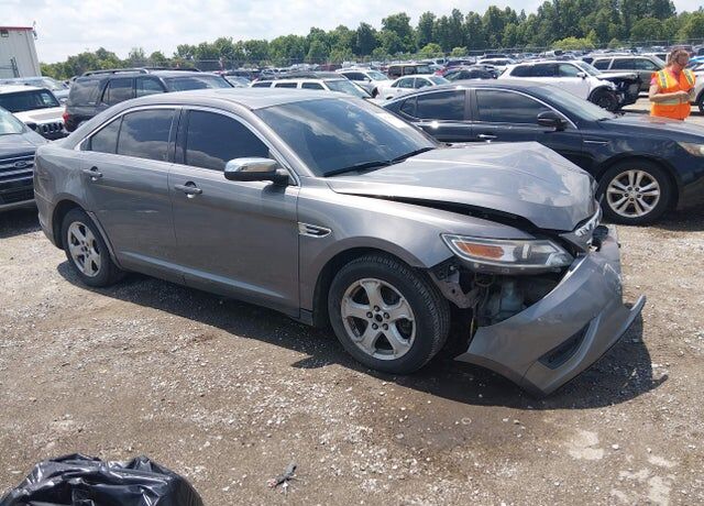 2012 FORD Taurus