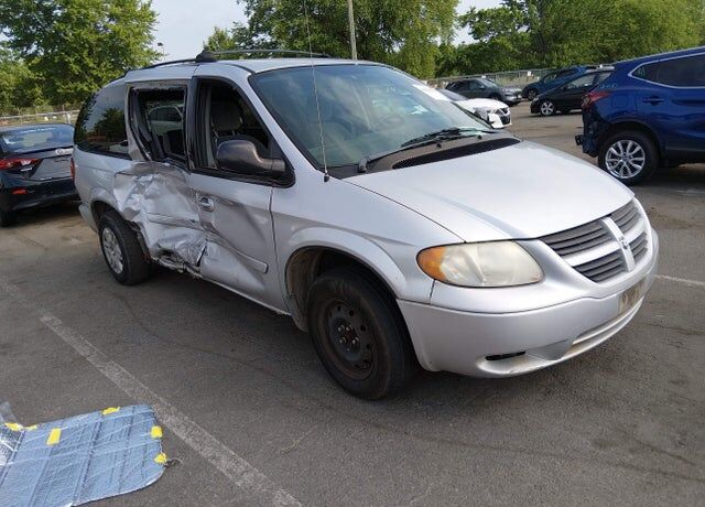 2005 DODGE Caravan