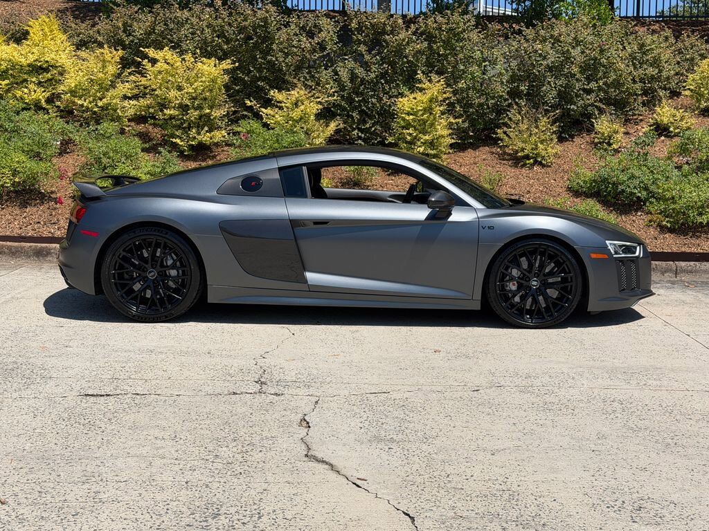 2017 Audi R8