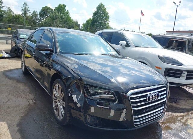 2012 AUDI A8