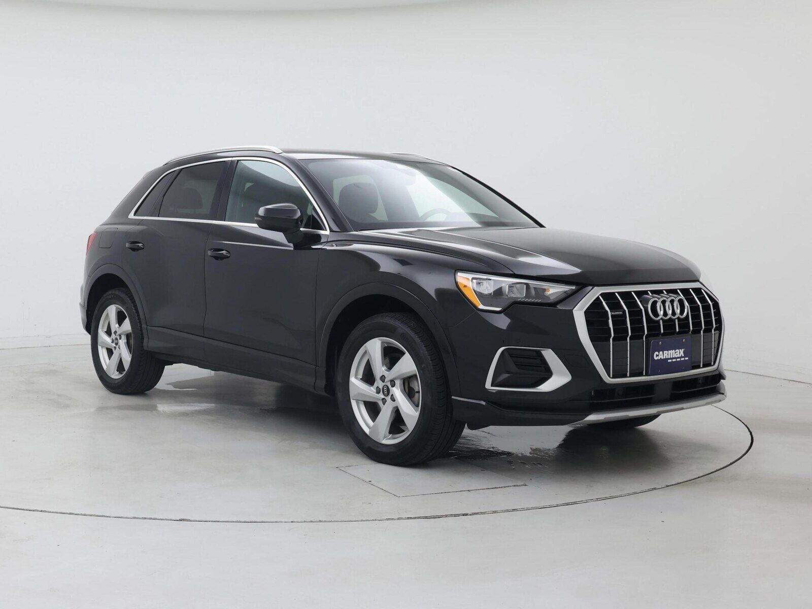 2022 Audi Q3