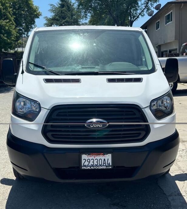 2018 FORD Transit