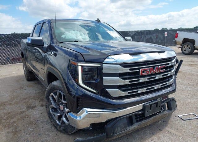2023 GMC Sierra