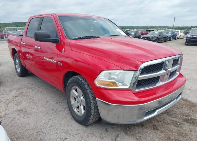 2011 DODGE Ram