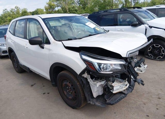 2019 SUBARU Forester