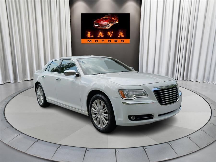 2014 CHRYSLER 300