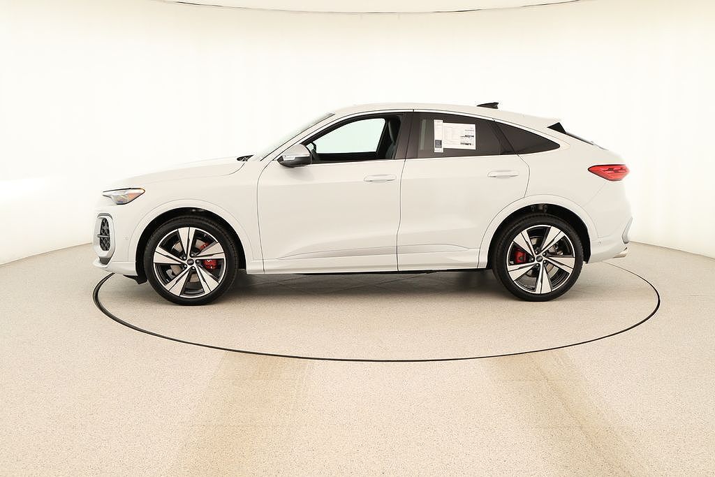 2026 Audi SQ5