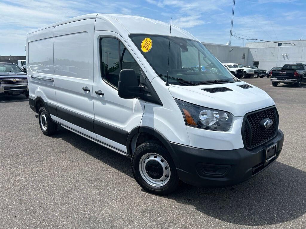 2025 FORD Transit