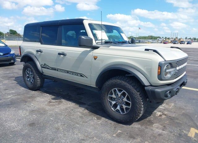2025 FORD Bronco