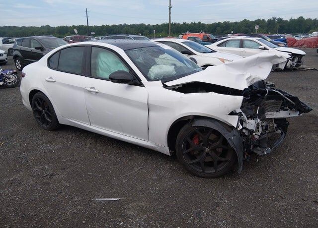 2020 ALFA ROMEO Giulia