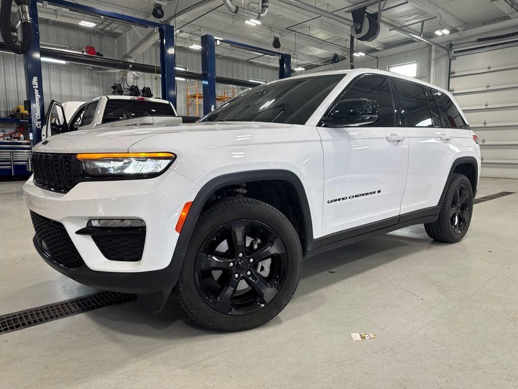 2024 JEEP Grand Cherokee