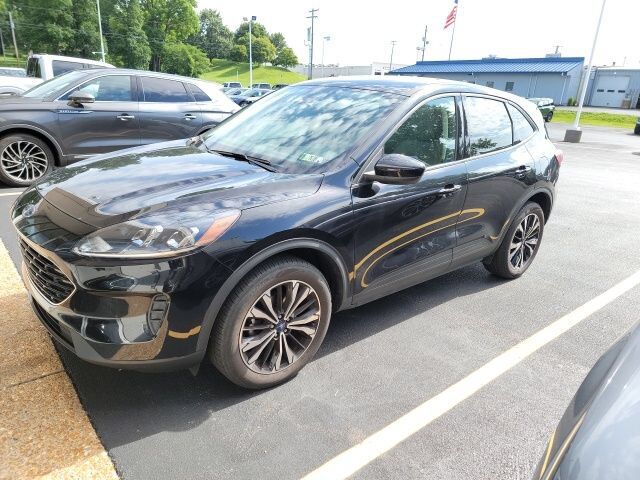 2022 FORD Escape