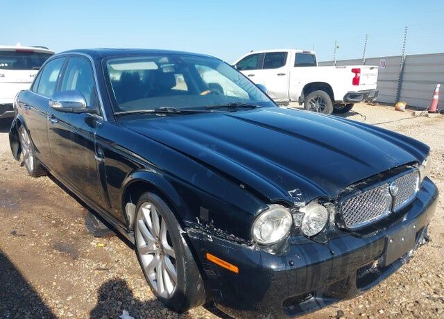2009 JAGUAR XJ