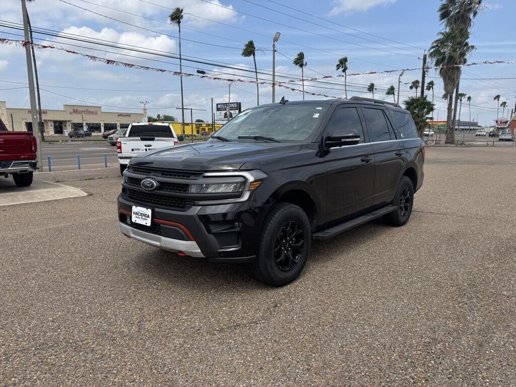 2022 FORD Expedition