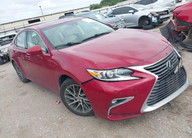 2017 LEXUS ES