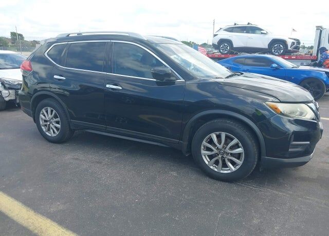 2017 NISSAN Rogue