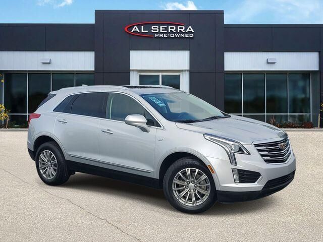 2017 CADILLAC XT5