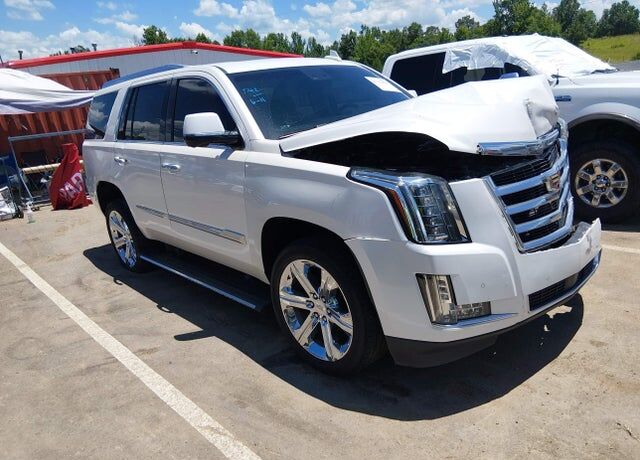 2016 CADILLAC Escalade