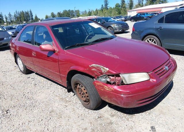 1998 TOYOTA Camry