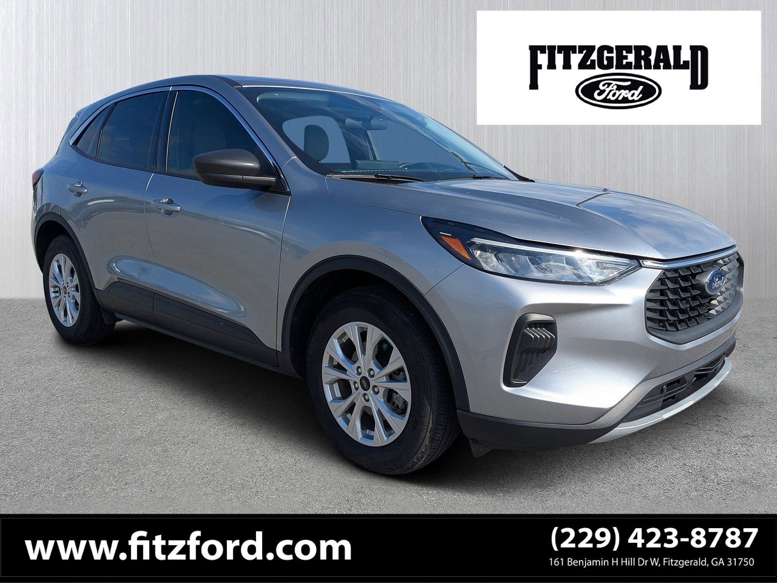 2024 FORD Escape