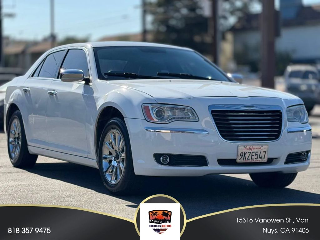 2012 CHRYSLER 300