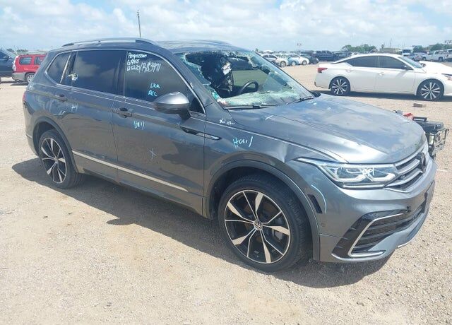 2024 VOLKSWAGEN Tiguan 4Motion