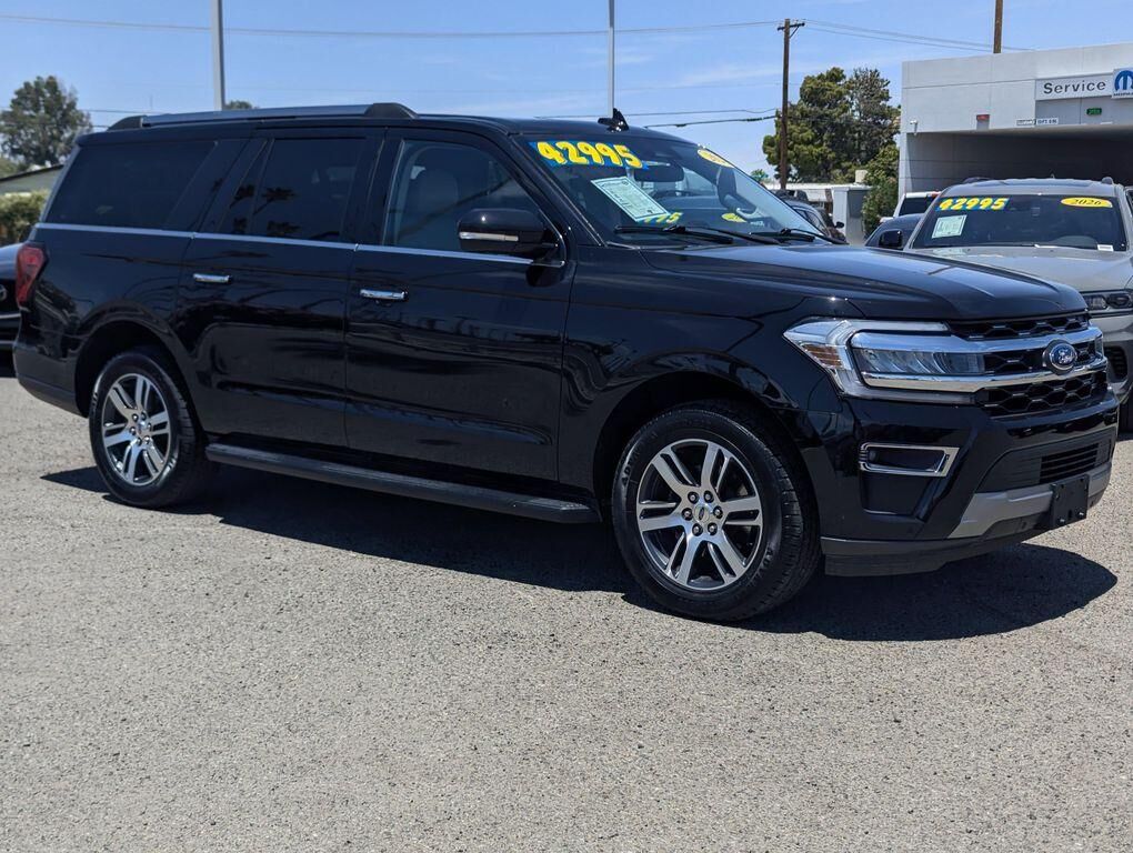 2024 FORD Expedition