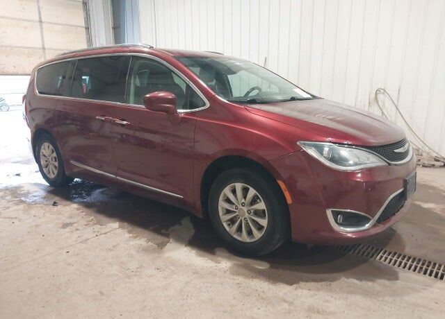 2019 CHRYSLER Pacifica