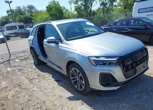 2025 AUDI Q7